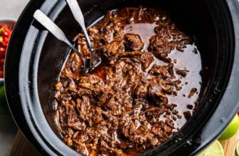 Simple Sluggish Cooker Chili-Lime Mexican Shredded Beef