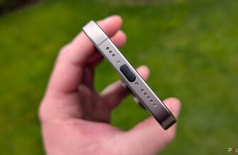 This $6 dirt-cheap resolution retains my cellphone’s USB port freed from particles