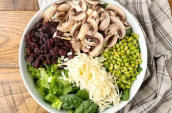 Crunchy Spinach Salad – Barefeet within the Kitchen